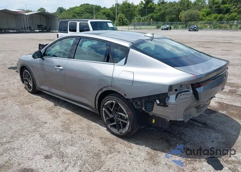 2025 Kia K4 Gt-Line z USA, uszkodzony, nr VIN 3KPFW4DE5SE096899